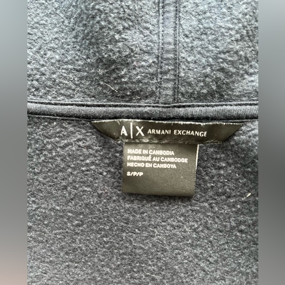 Tracksuit - Picture 7 of 7